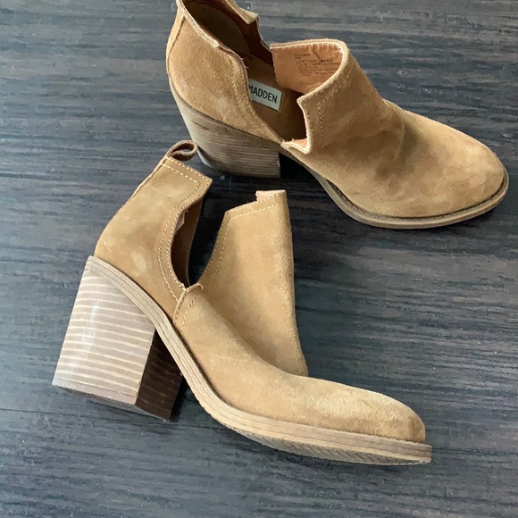 Steve Madden Shoes - Steve Madden booties